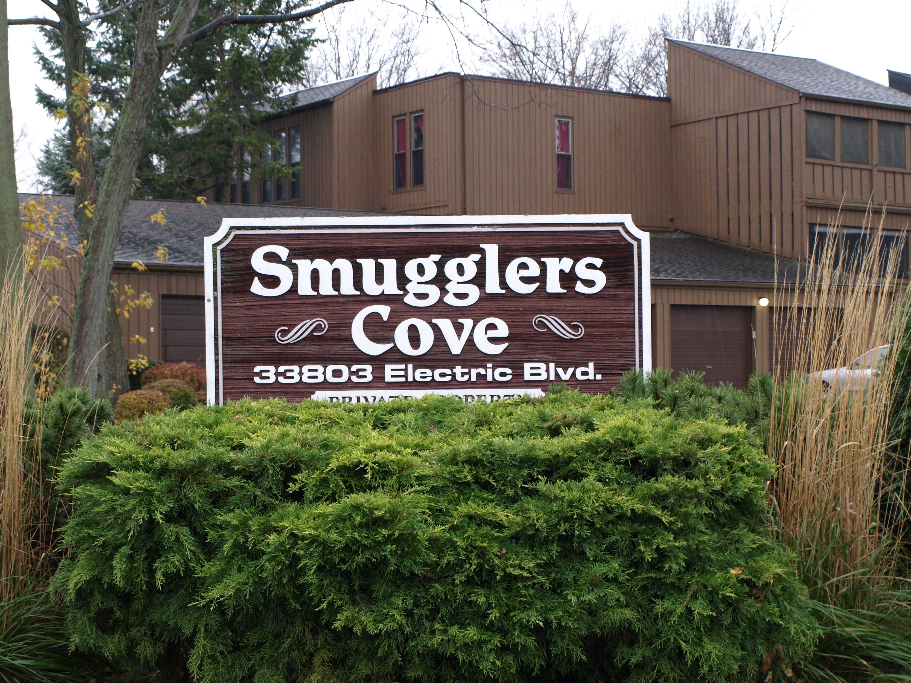 Smugglers Cove Avon Lake Living